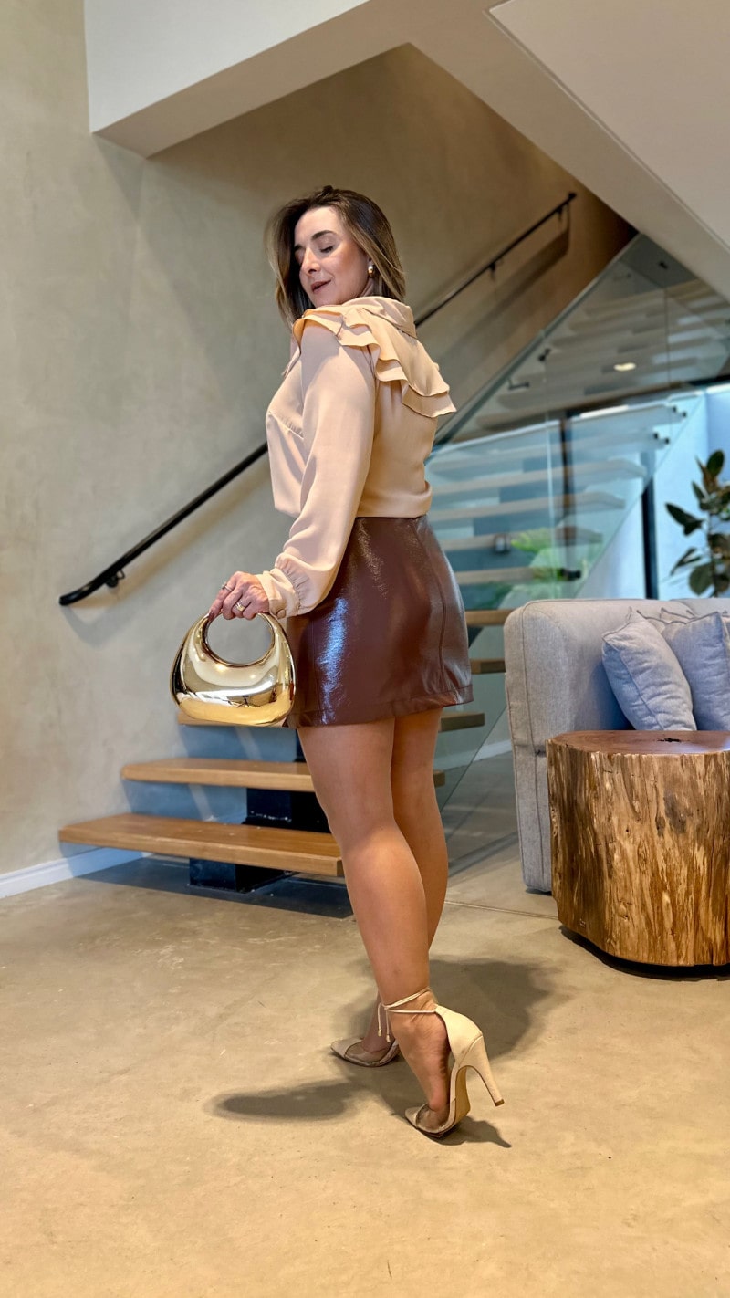 Shortsaia Couro Sabrina