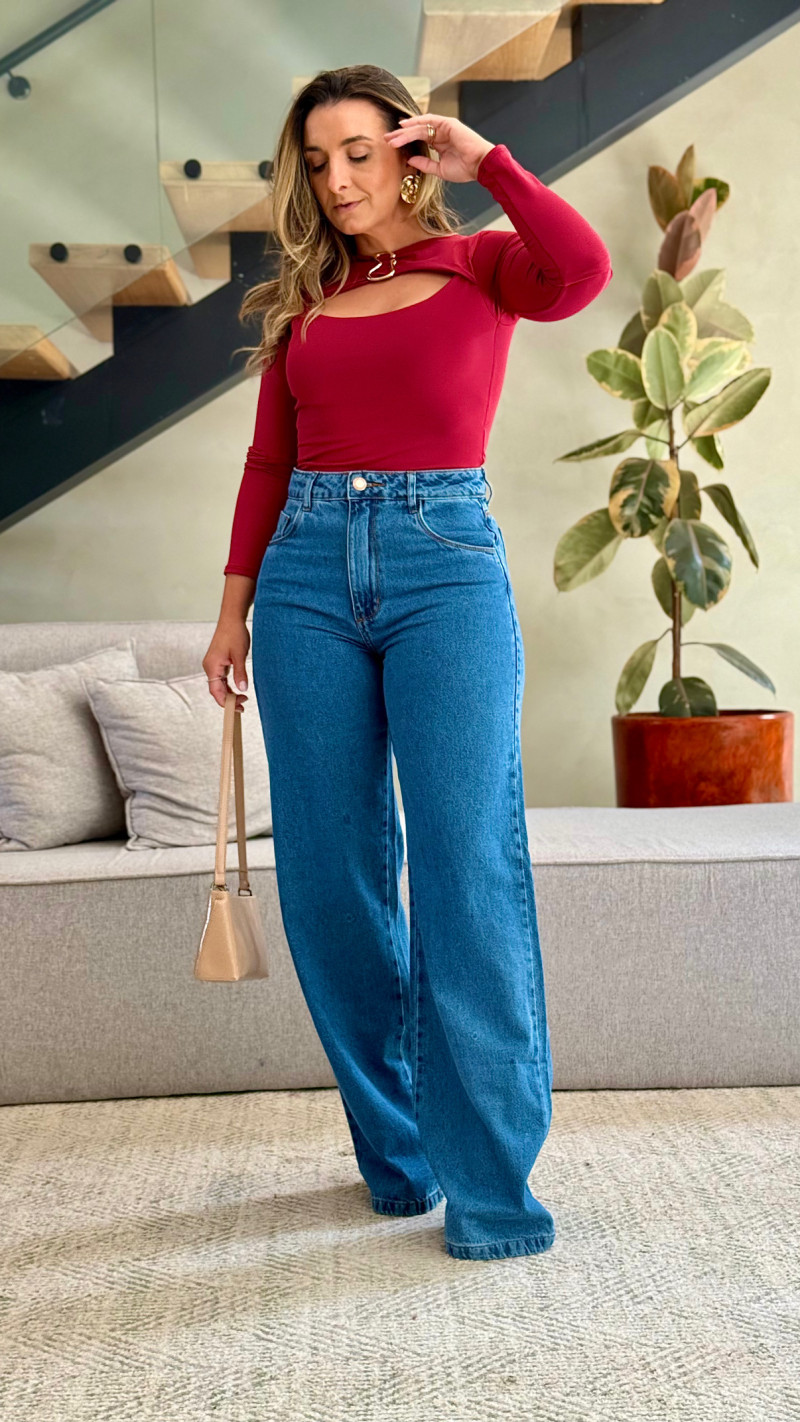 Body Detalhe Gola Manga Longa