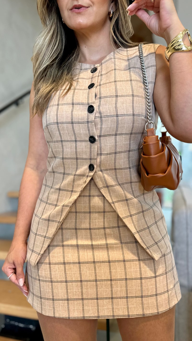 Conjunto Colete E Shortsaia Tainá