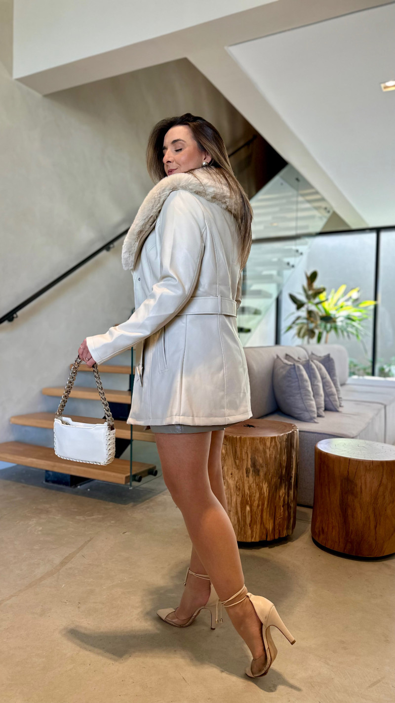 Sobretudo Couro Antonella