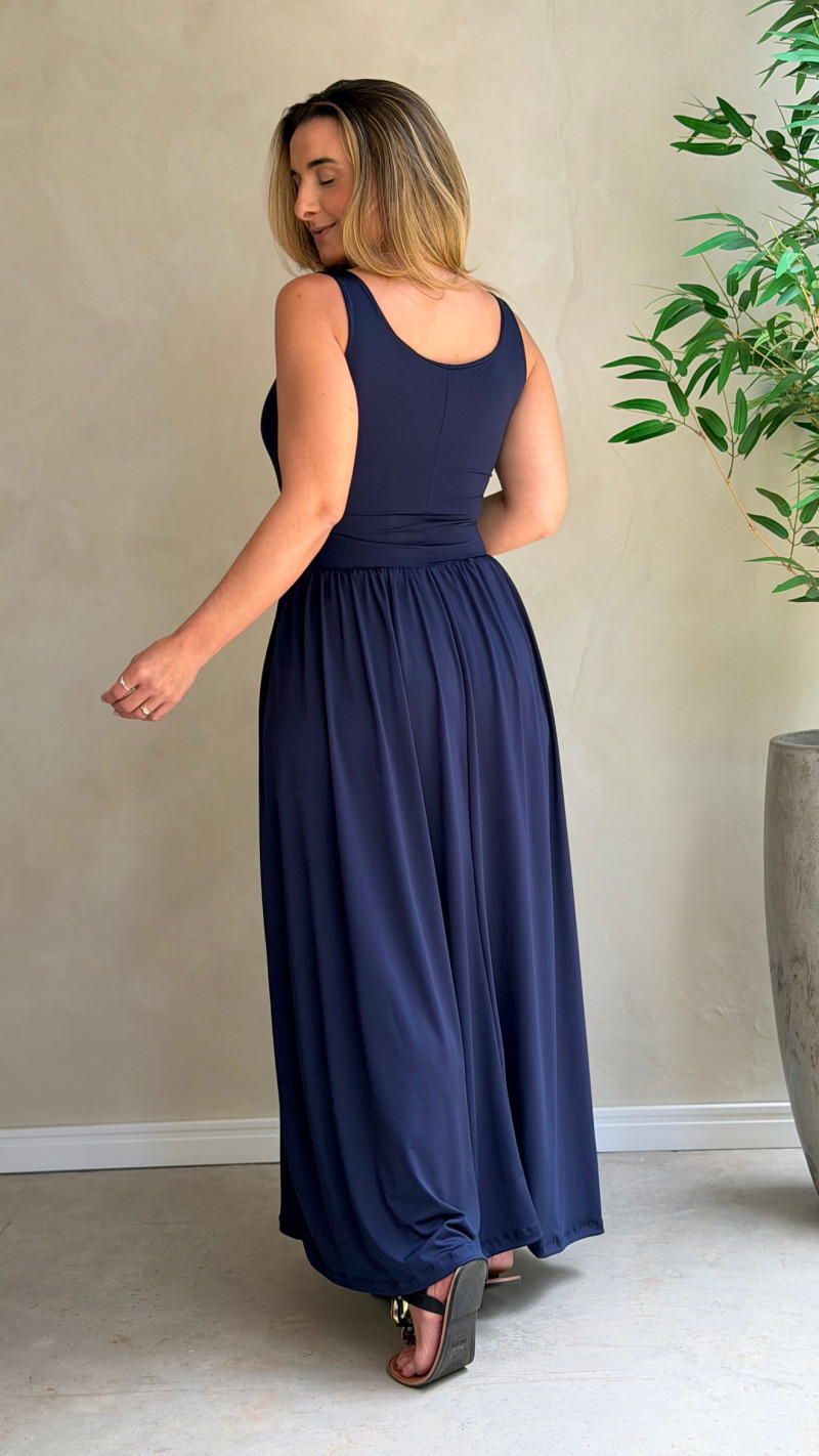 Vestido Midi Recorte Princesa 