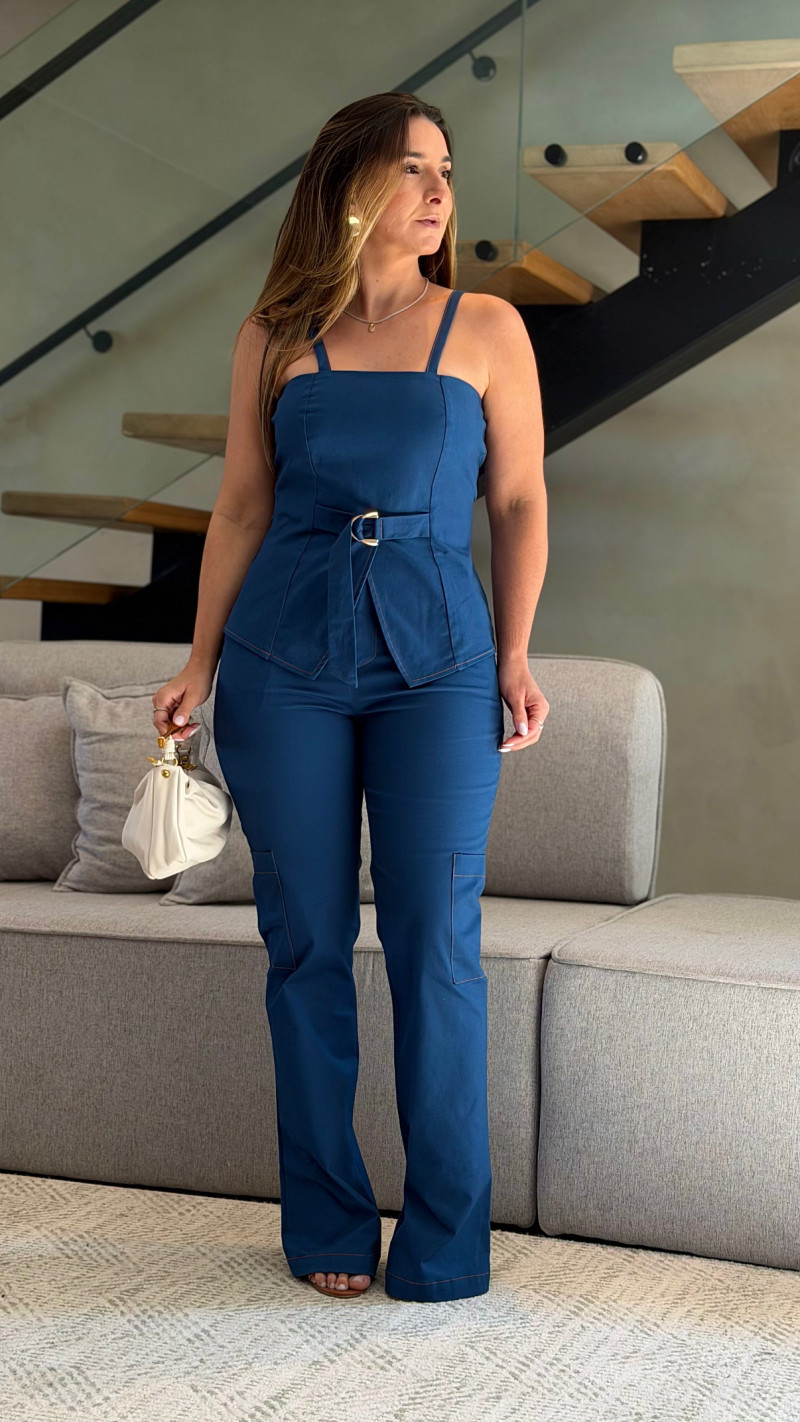 Conjunto Blusa e Calça Cargo Marcia