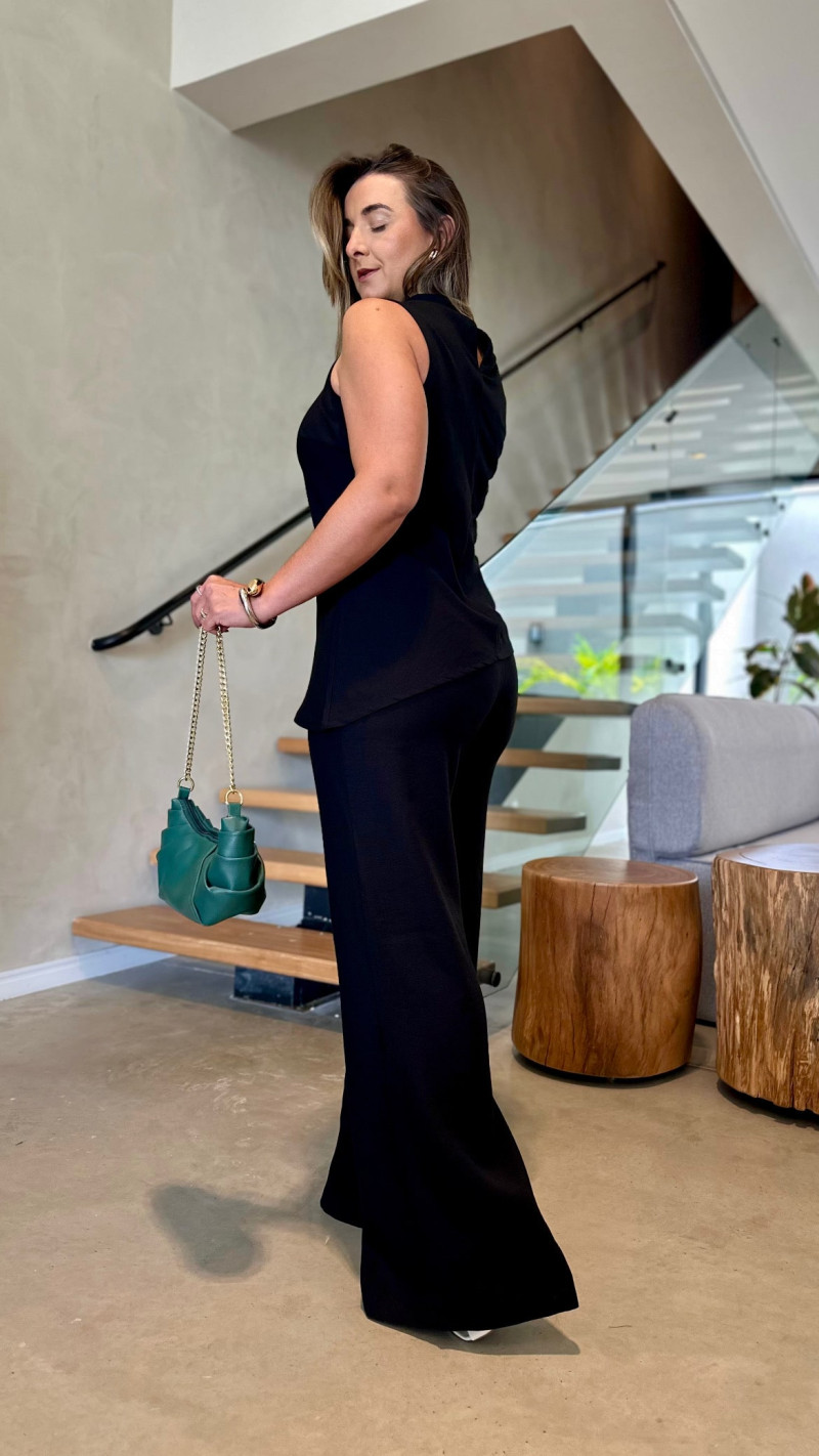 Conjunto Blusa Assimétrica E Calça Pantalona Dafne