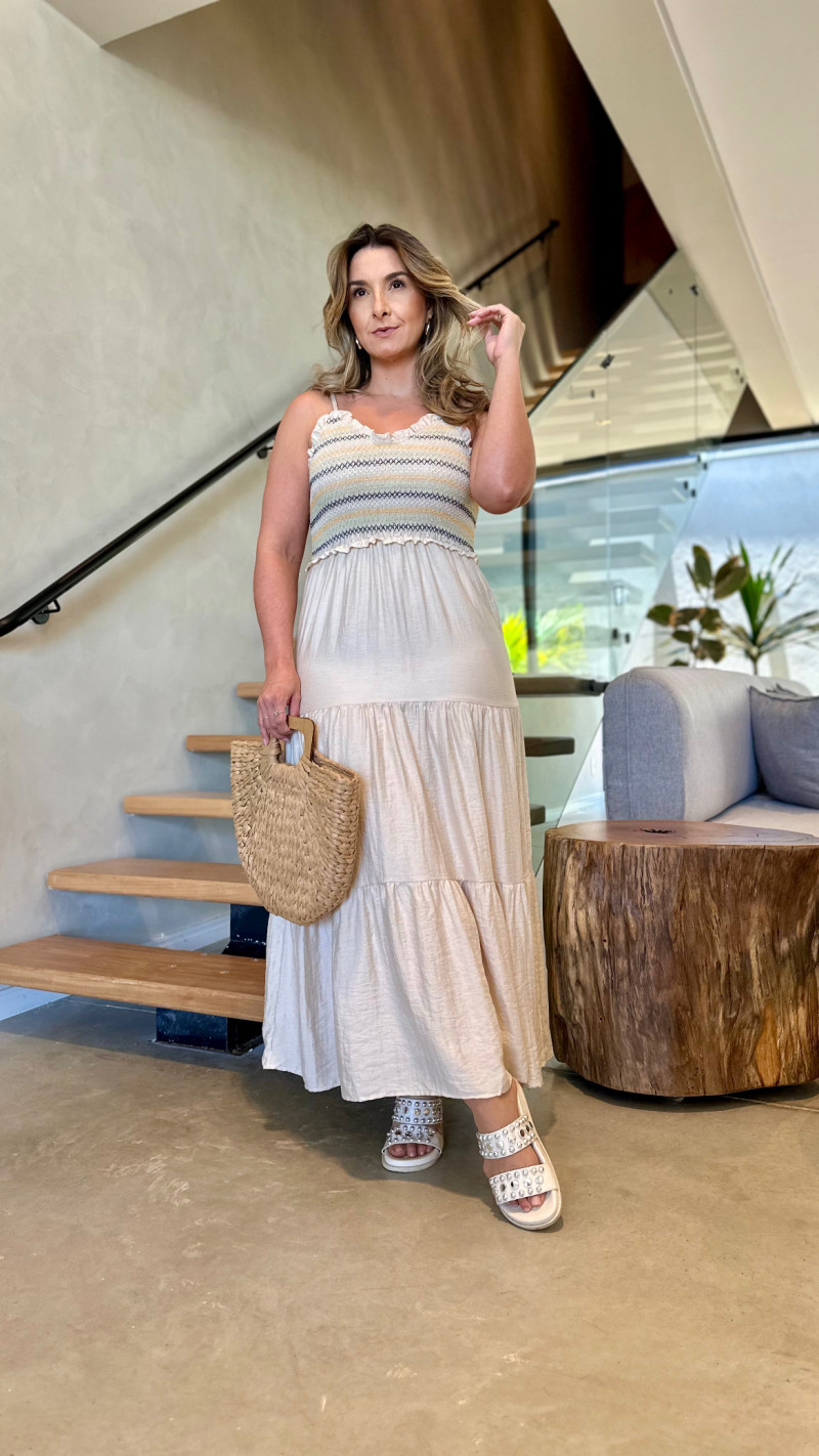 Vestido Midi Alcinha Bordado Vick
