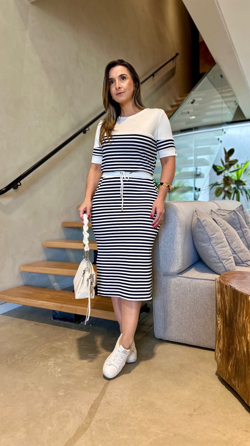 Conjunto Blusa E Saia Midi Olivia