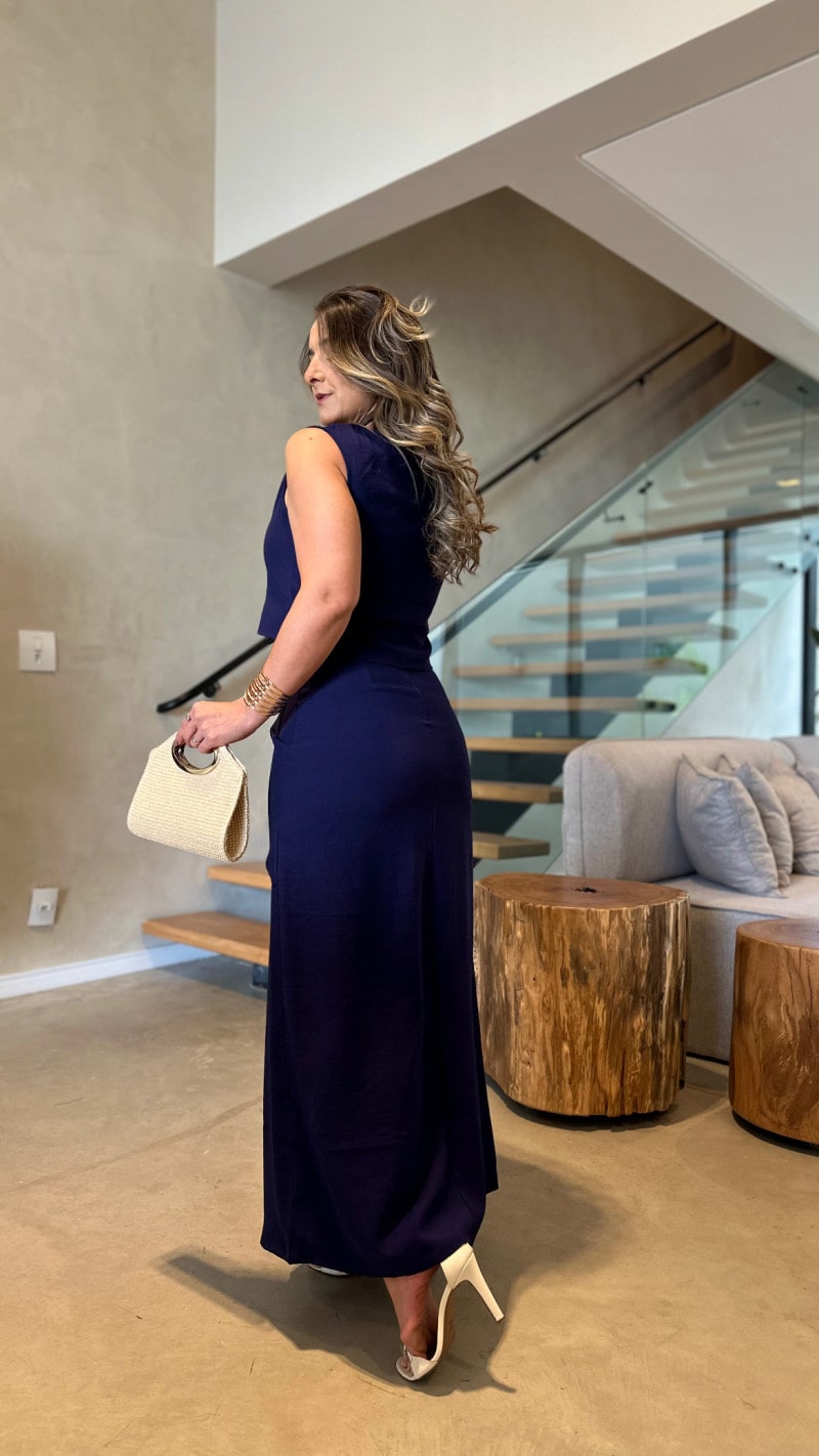 Conjunto Cropped E Saia Midi Marisa