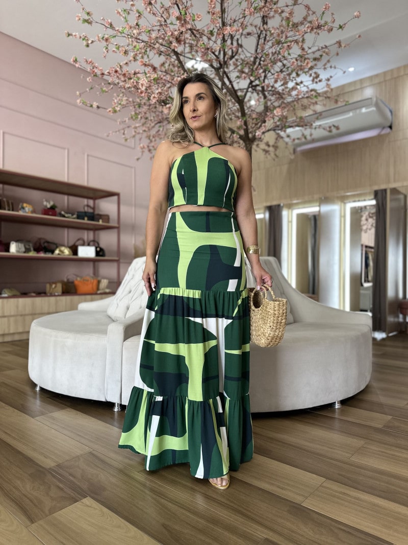 Conjunto Cropped E Saia Longa Donella