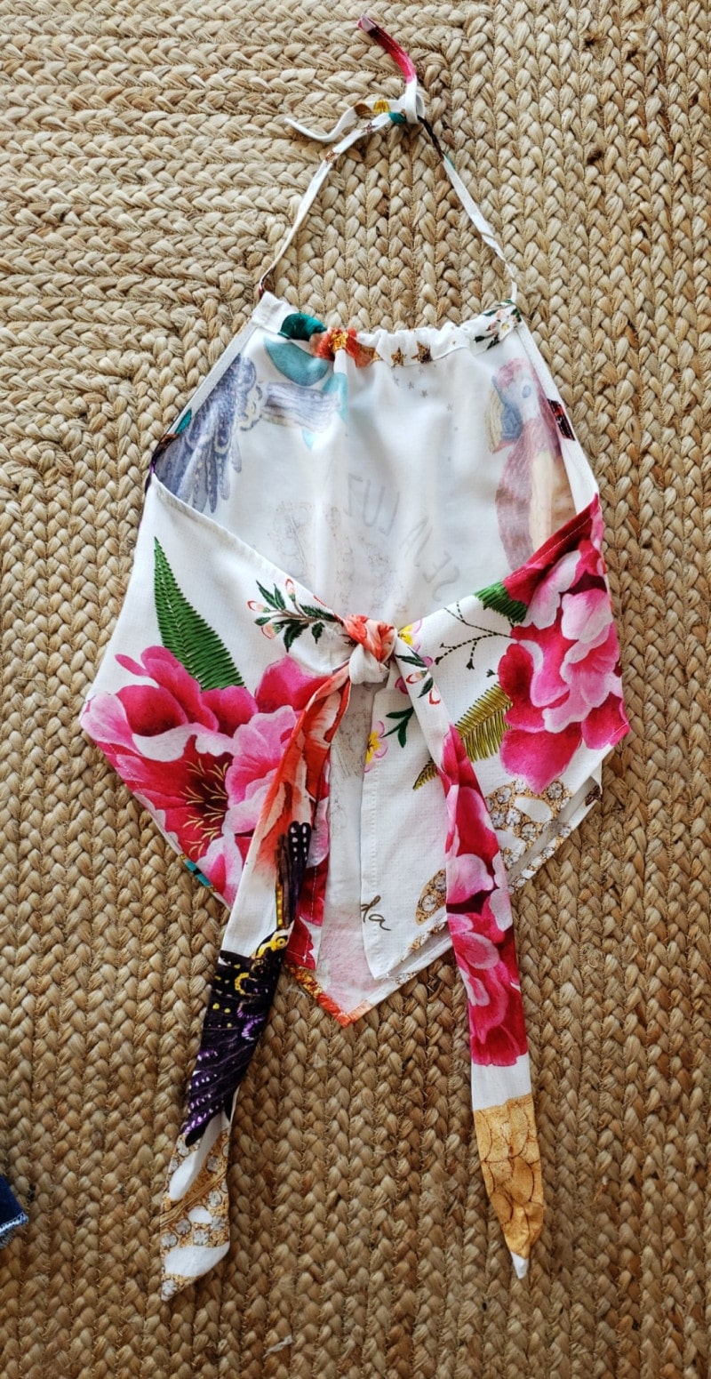 Blusa Lenço