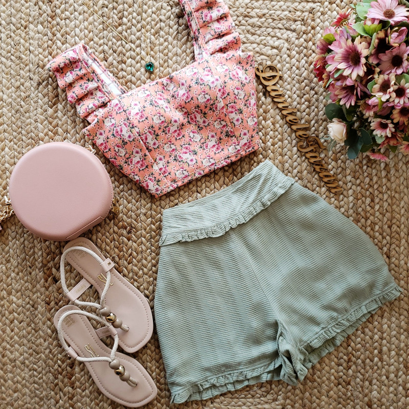 Short Babado