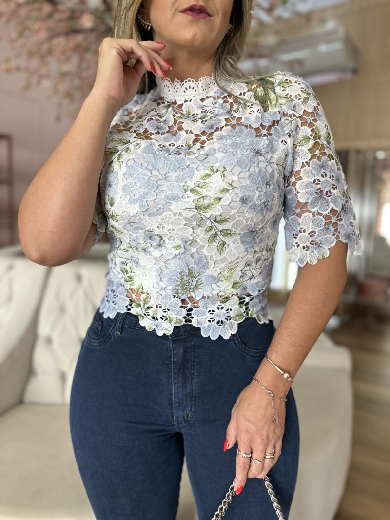 Blusa Guipir Amora