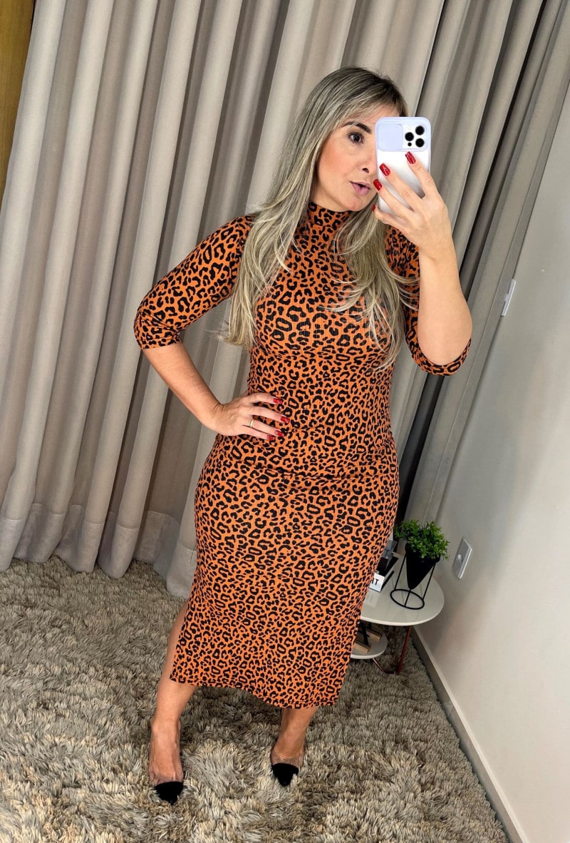 Vestidos midi canelado cheap