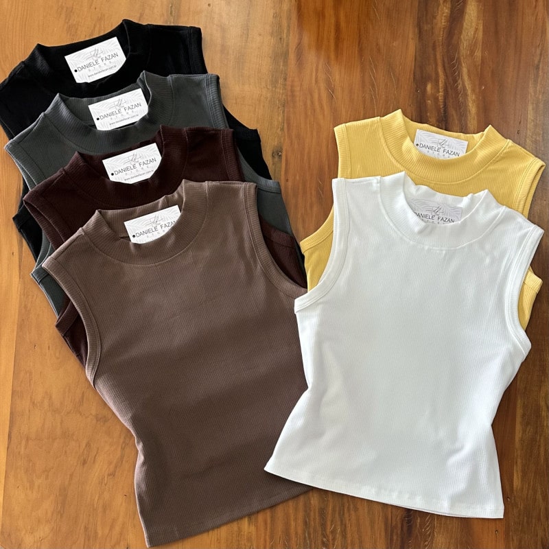 Blusa canelada Alana