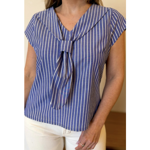 Blusa Detalhe Gravata Jade 