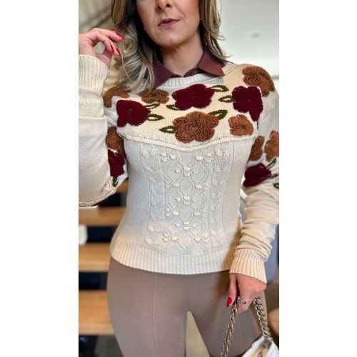 Blusa Manga Longa Tricot Aplicação Duda