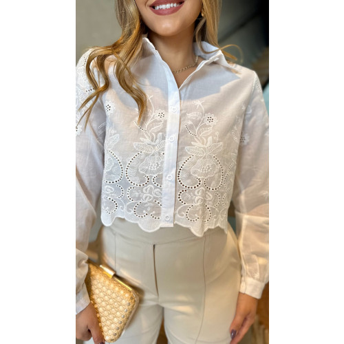 Camisa Cropped Bordado Suzy