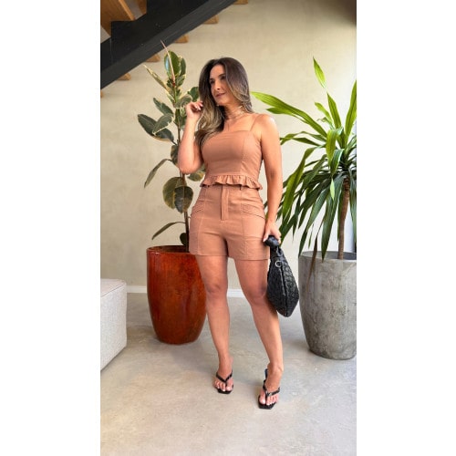 Conjunto Cropped e Short Camily