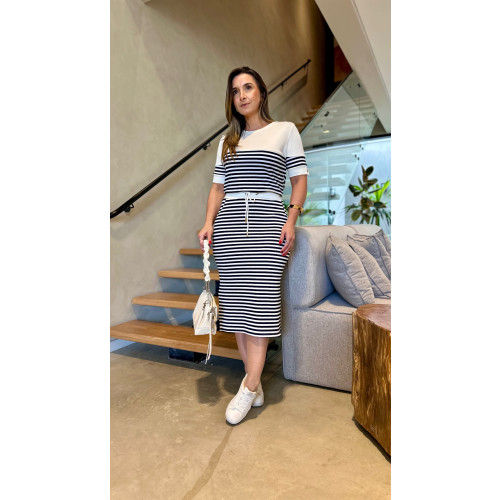 Conjunto Blusa E Saia Midi Olivia